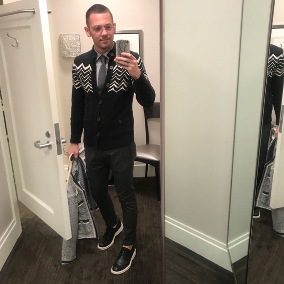 Meet your Posher, Andrew - Picture 3 of 6